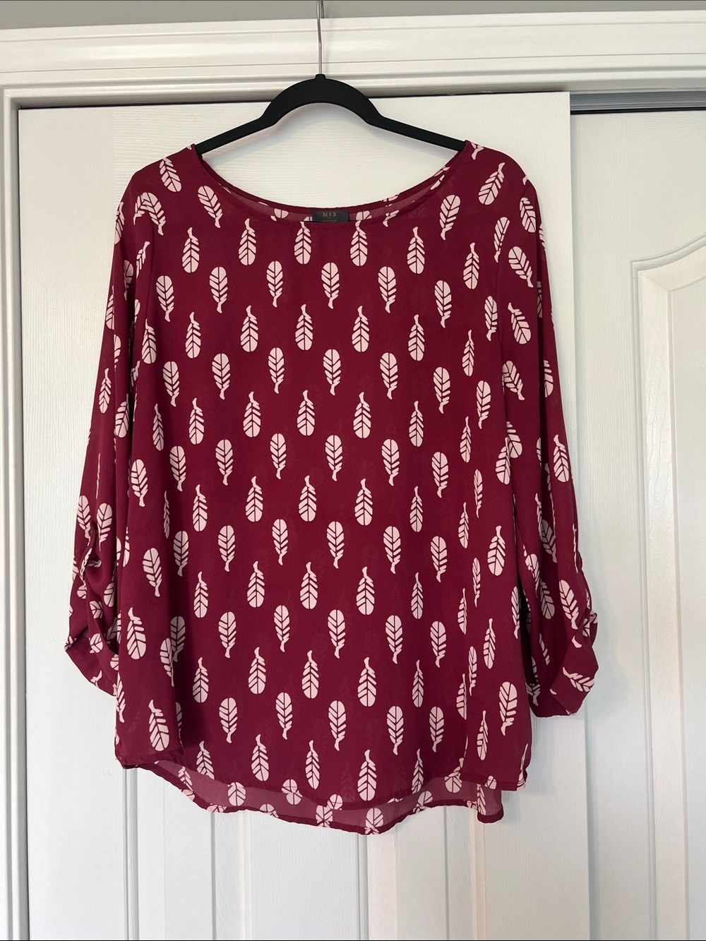 MIX Burgundy Blouse with Cream Feather Pattern Size XL